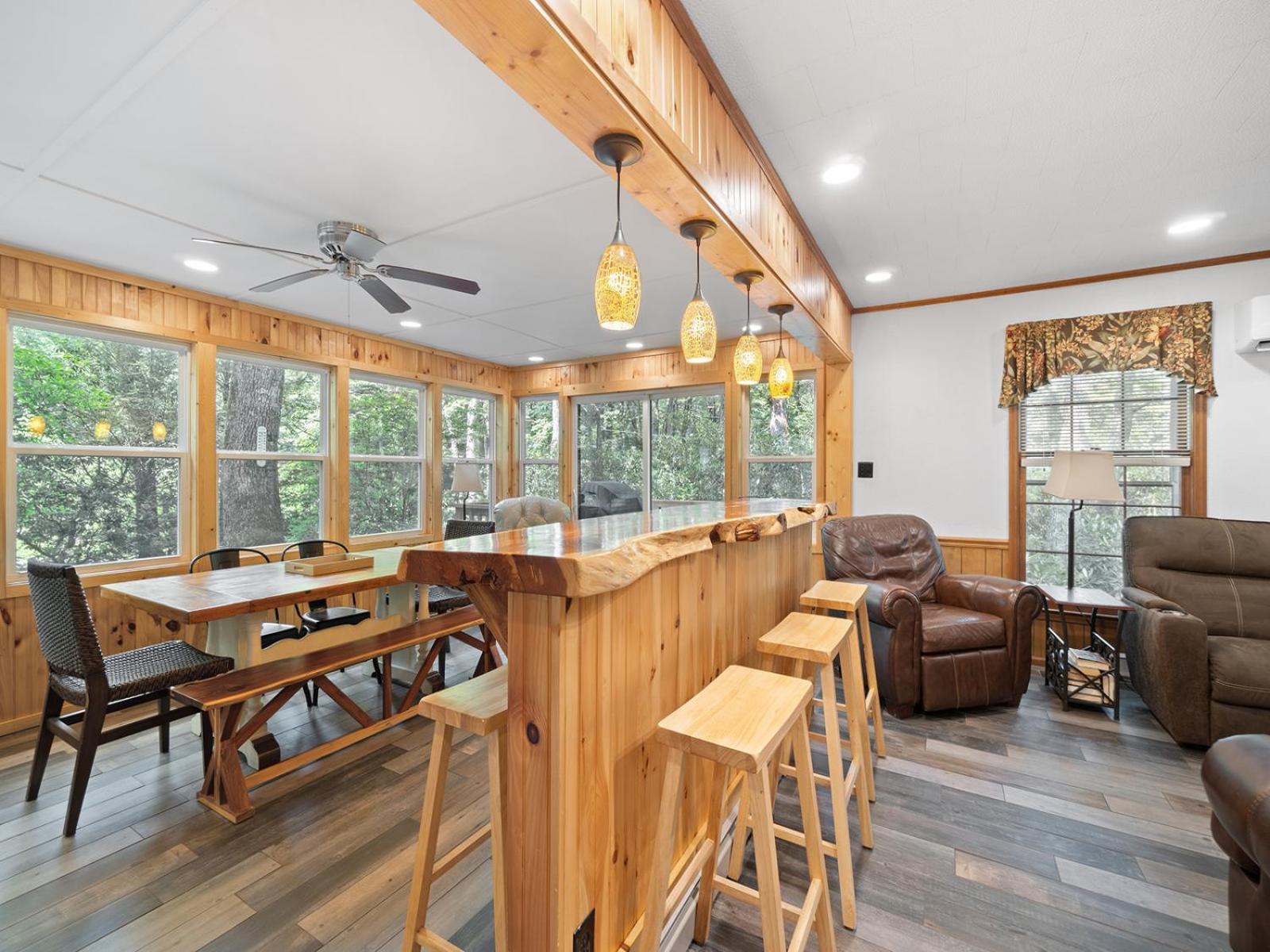 Gingercake Mtn Cottage At Linville Gorge - Wood Burning Fireplace Linville Falls Dış mekan fotoğraf